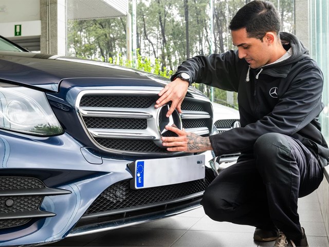 Accesorios originales Mercedes-Benz para transporte y confort en O Porriño