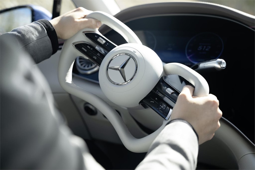  La dirección por cable se hace realidad en Mercedes-Benz