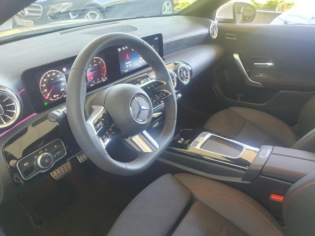 Foto 2 MERCEDES BENZ A 200D