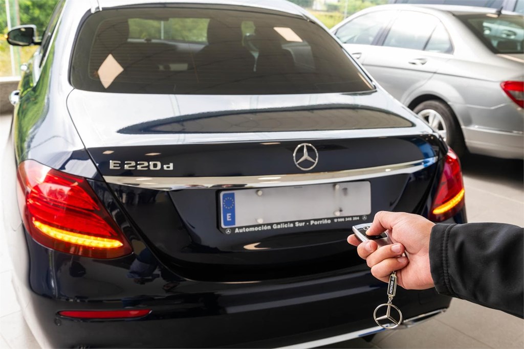 Foto 1 Programación de llaves y unidades de control Mercedes y Smart en O Porriño
