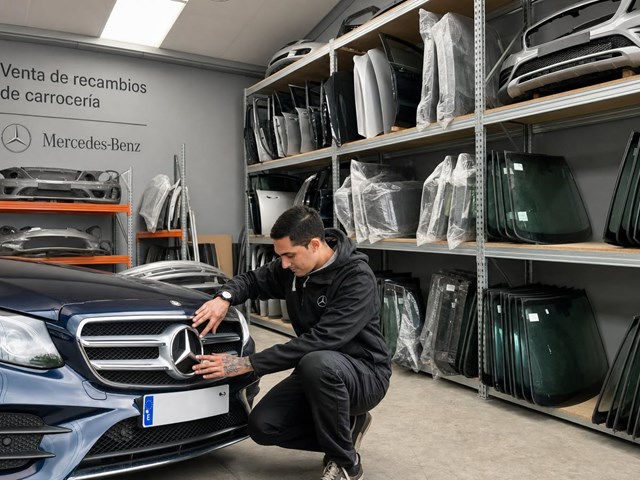 Recambios de carrocería y lunas para Mercedes y Smart en O Porriño