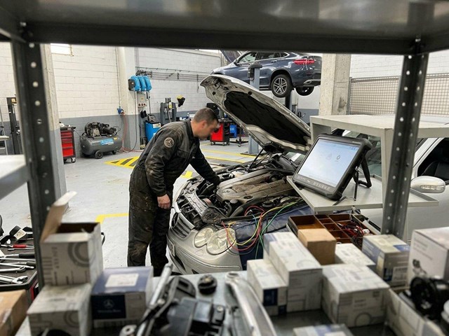 Servicio de mecánica general Mercedes y Smart en O Porriño